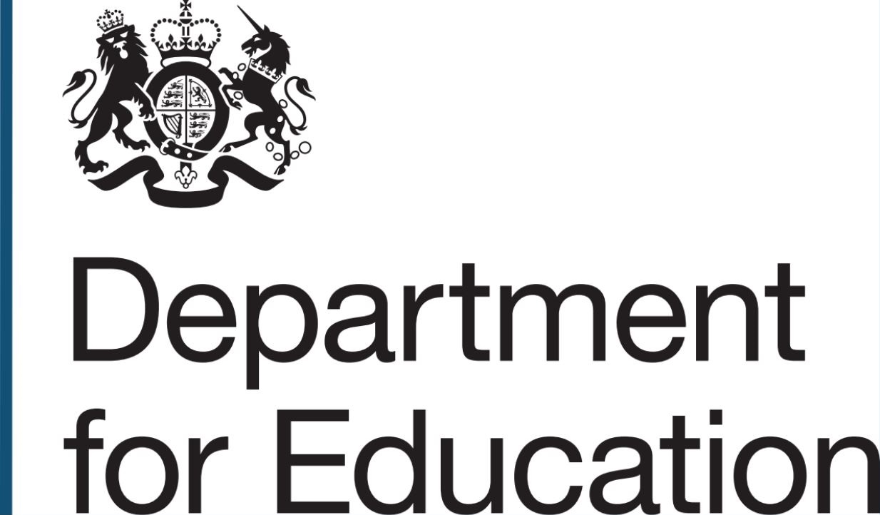 Department for Education logo with the lion and unicorn coat of arms in the top right